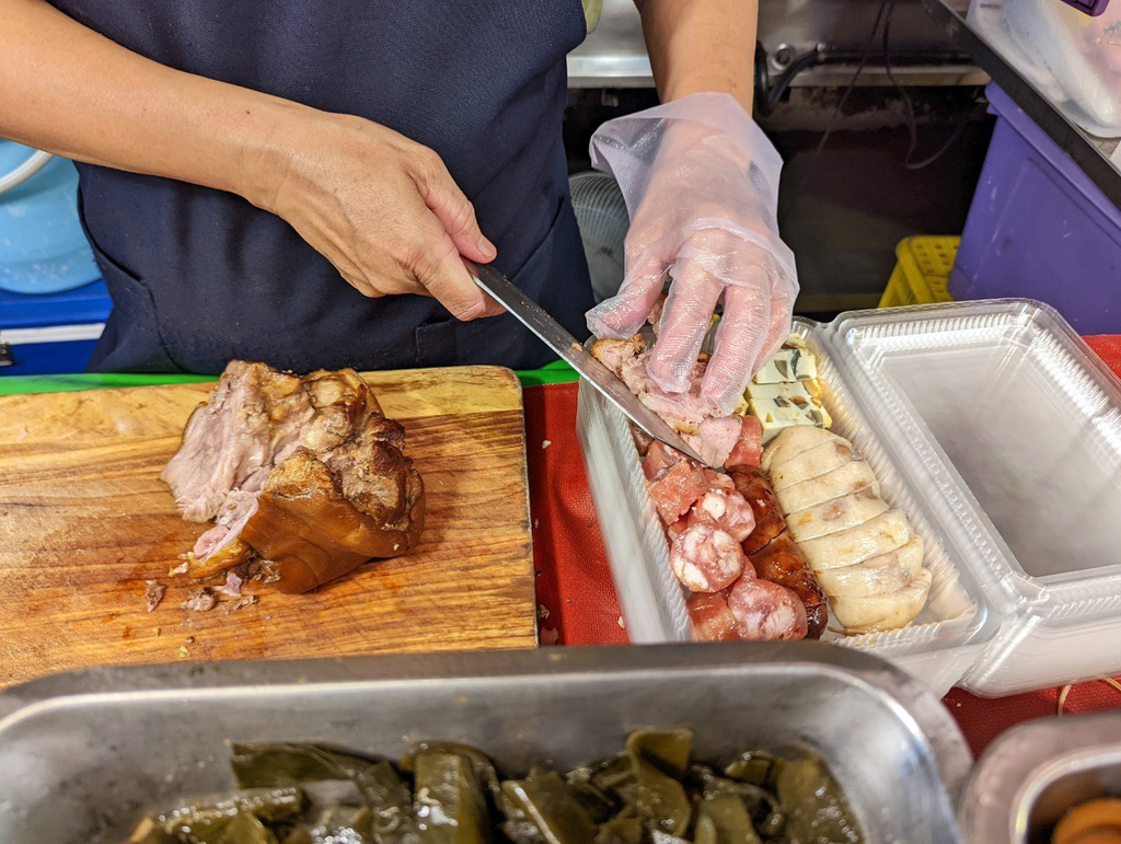 台南古早味大腸香腸,台南市場美食,小區腸將君12.jpg