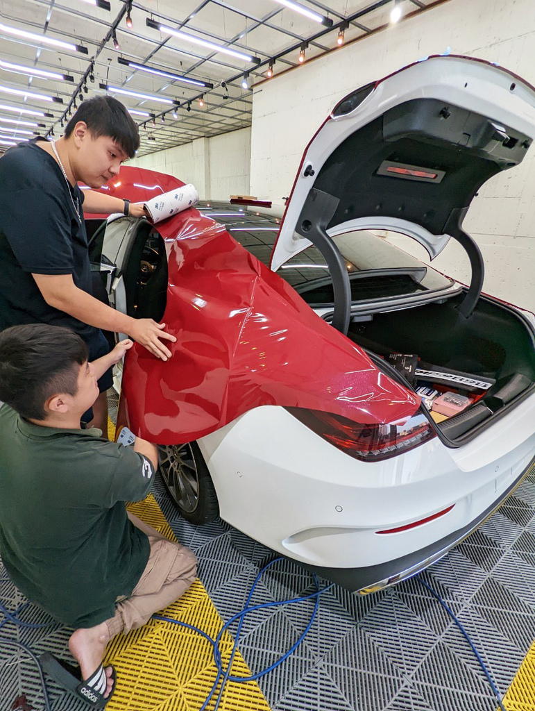 匠車體包膜鍍膜,高雄汽車包膜,車體貼膜,高雄改色膜推薦,3m改色膜,汽車紅色改色膜5.jpg