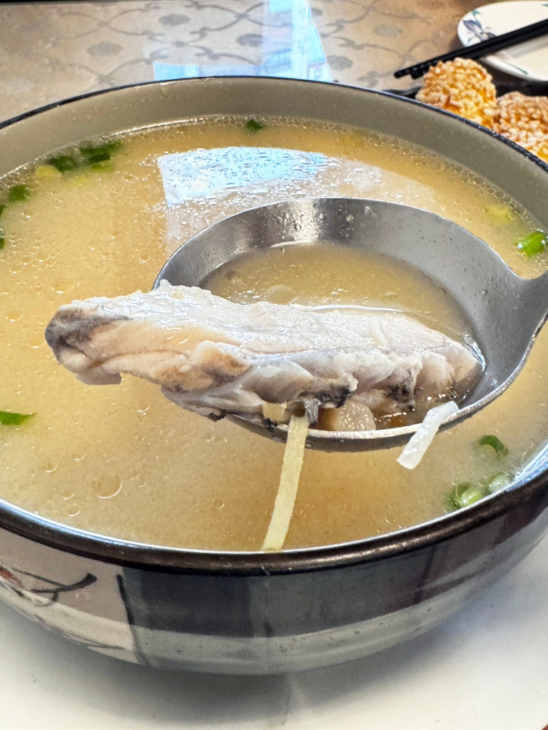 【台南熱炒家常菜】香橙料理食坊│會特地跑來吃的餐廳│跟著私藏